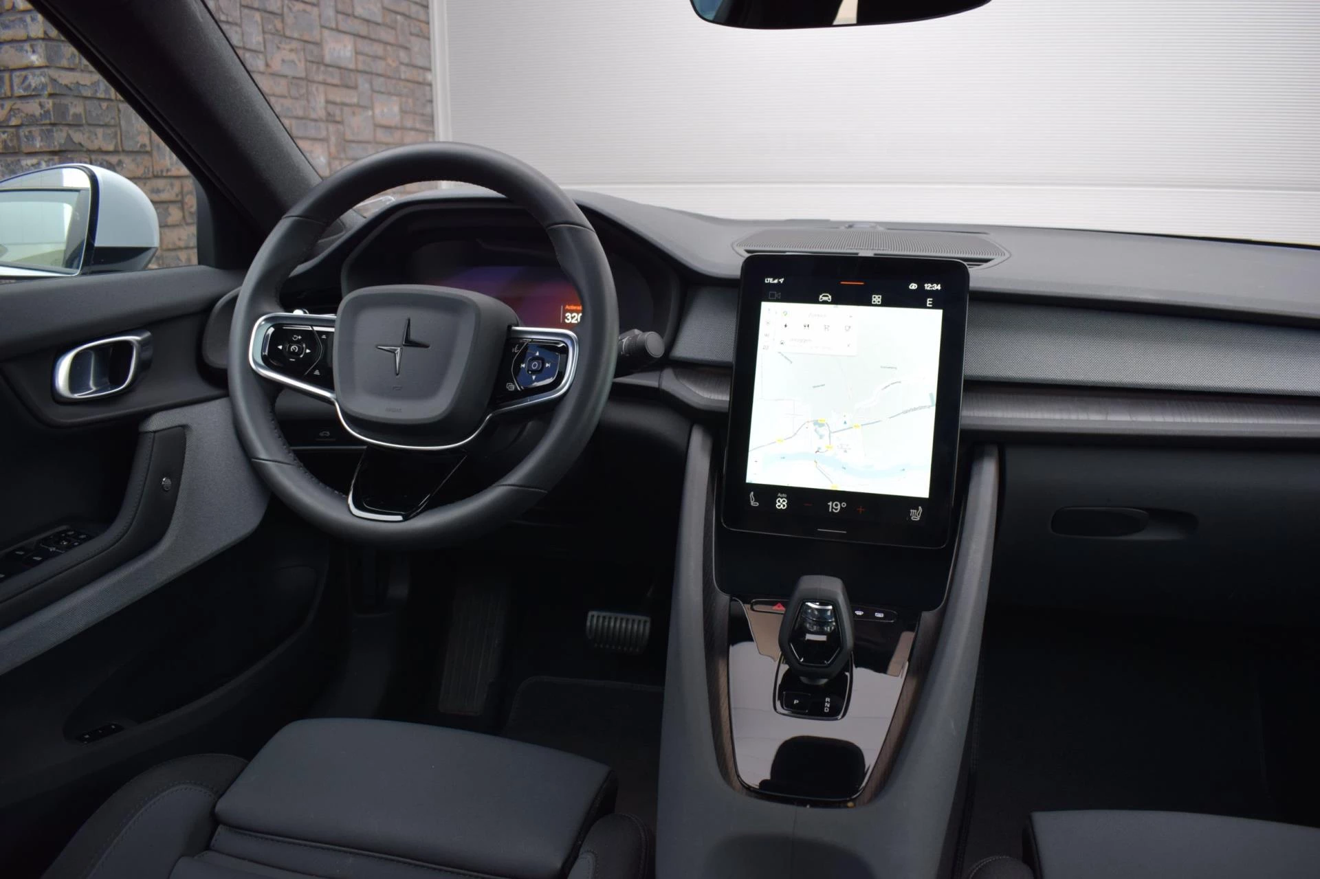 Hoofdafbeelding Polestar 2