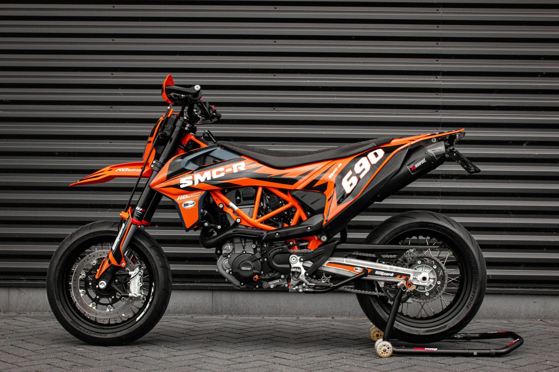 Hoofdafbeelding KTM 690