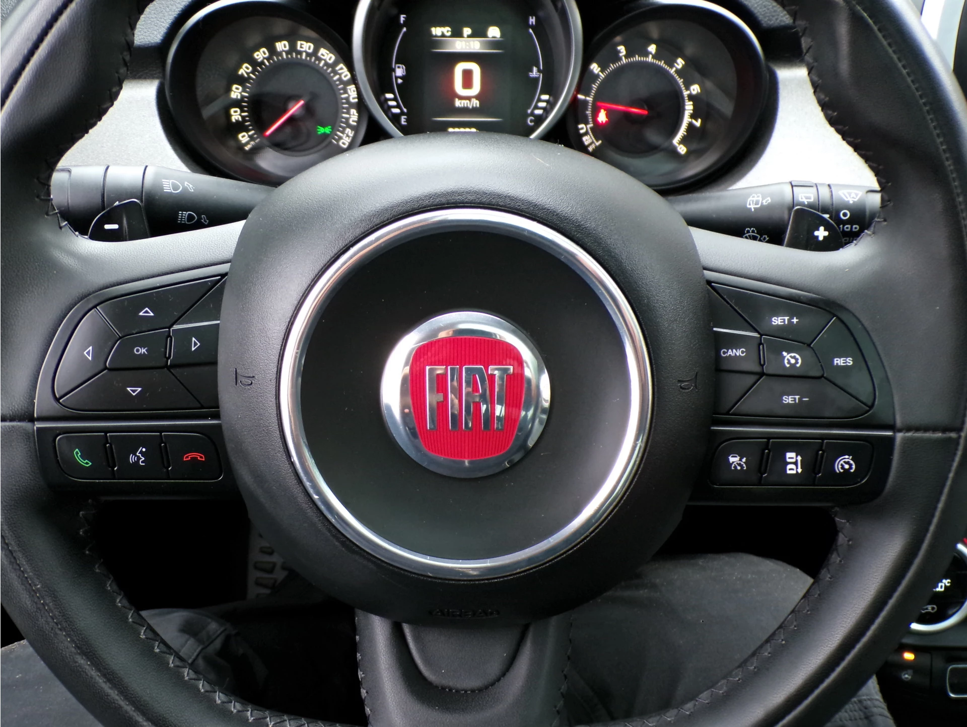 Hoofdafbeelding Fiat 500X