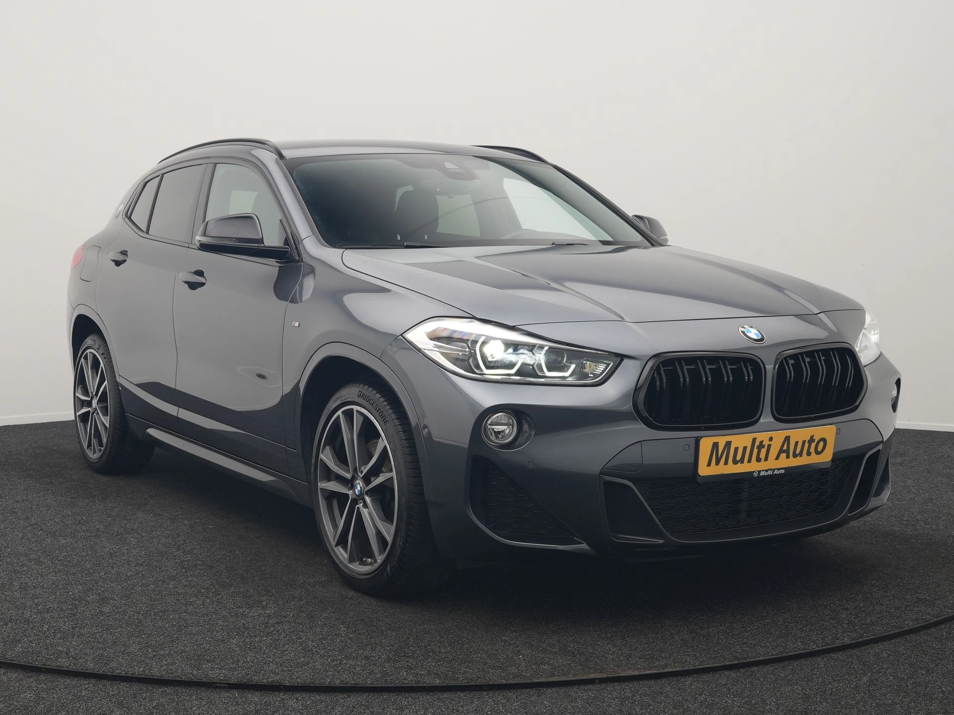 Hoofdafbeelding BMW X2