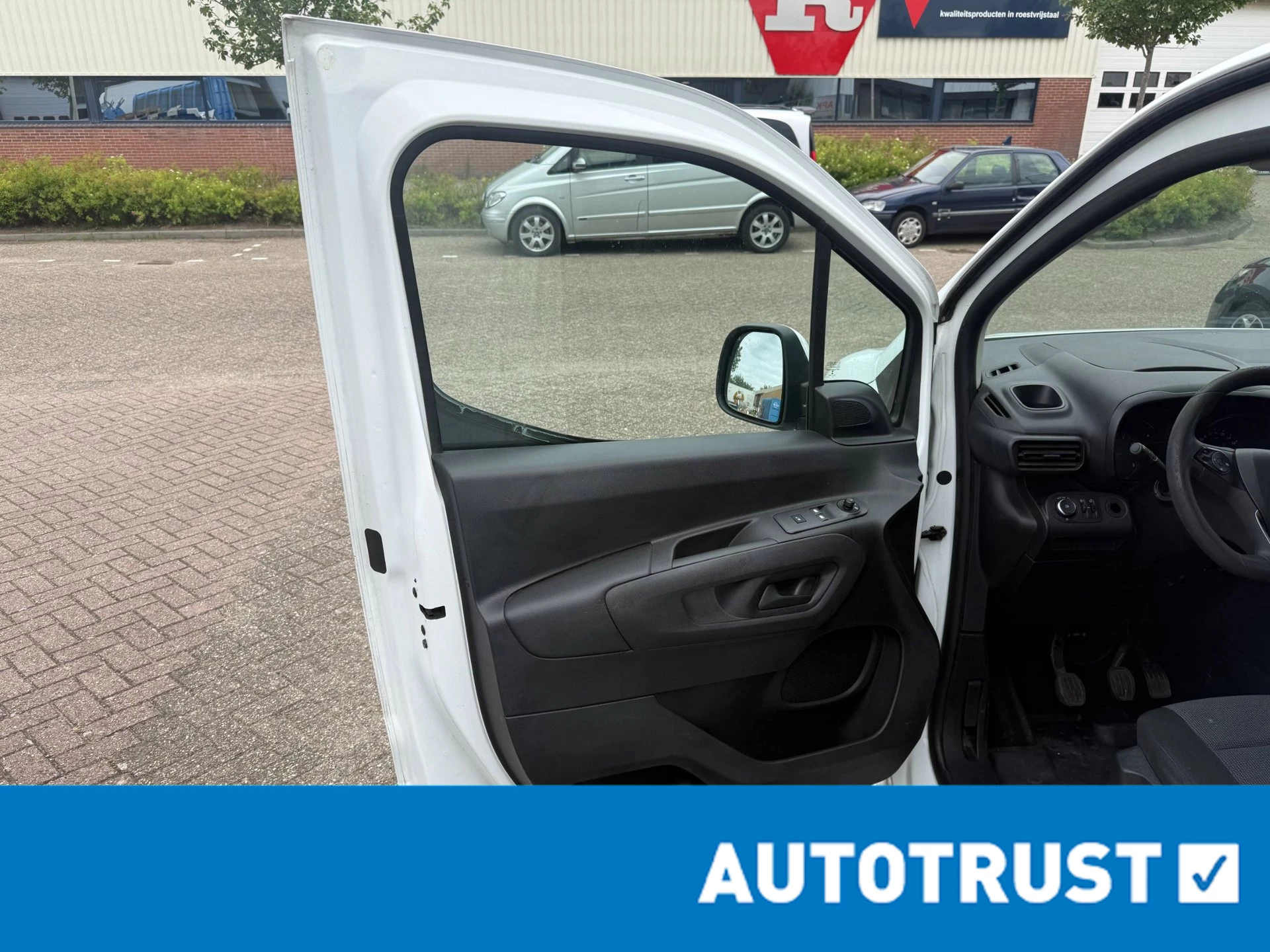 Hoofdafbeelding Opel Combo