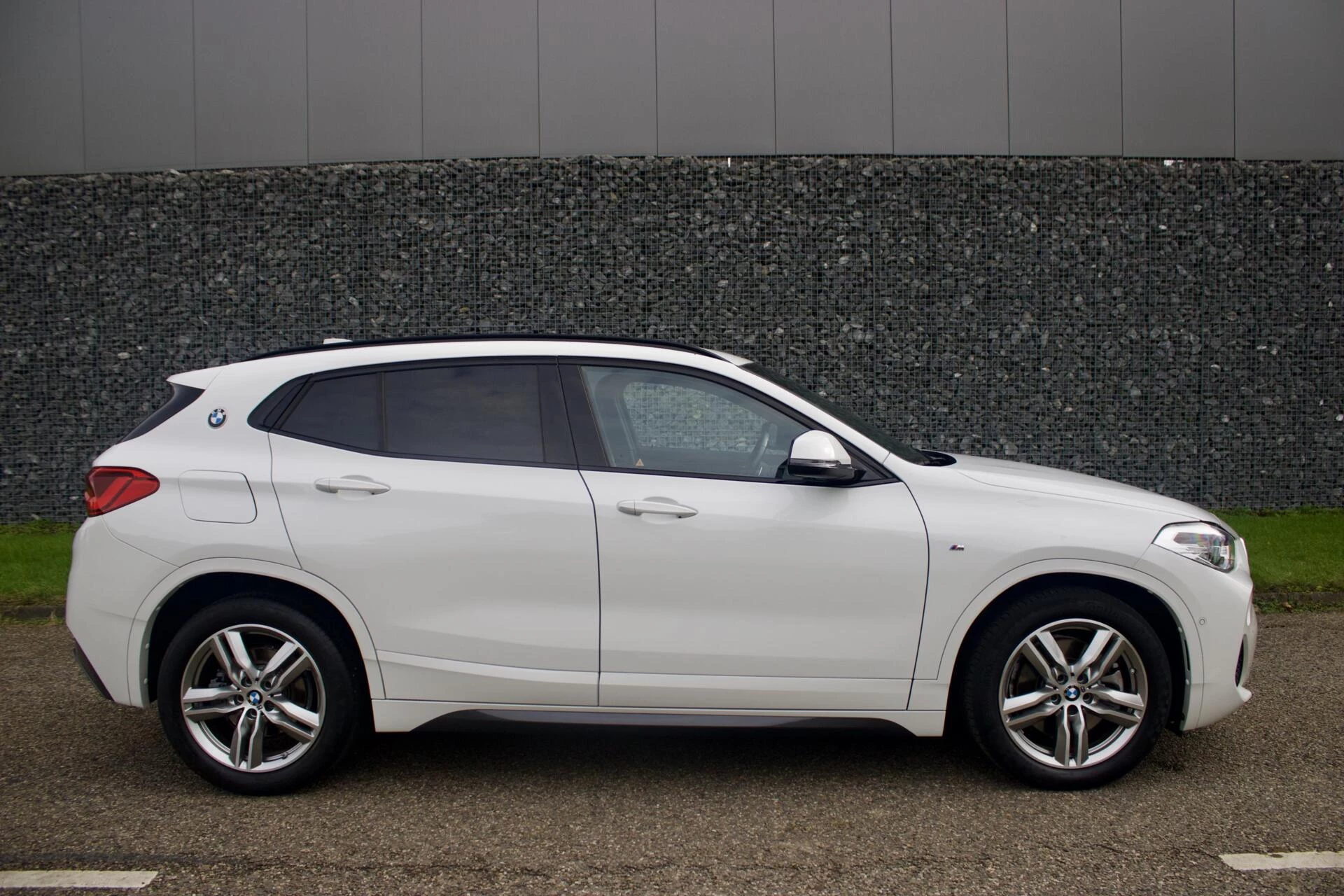 Hoofdafbeelding BMW X2