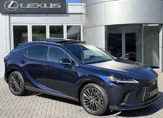 Hoofdafbeelding Lexus RX Lexus RX 450h+ Plug-in Hybrid President Line DIRECT LEVERBAAR PANODAK MARK LEVINSON STOELVENT STUURVERW 360 CAMERA
