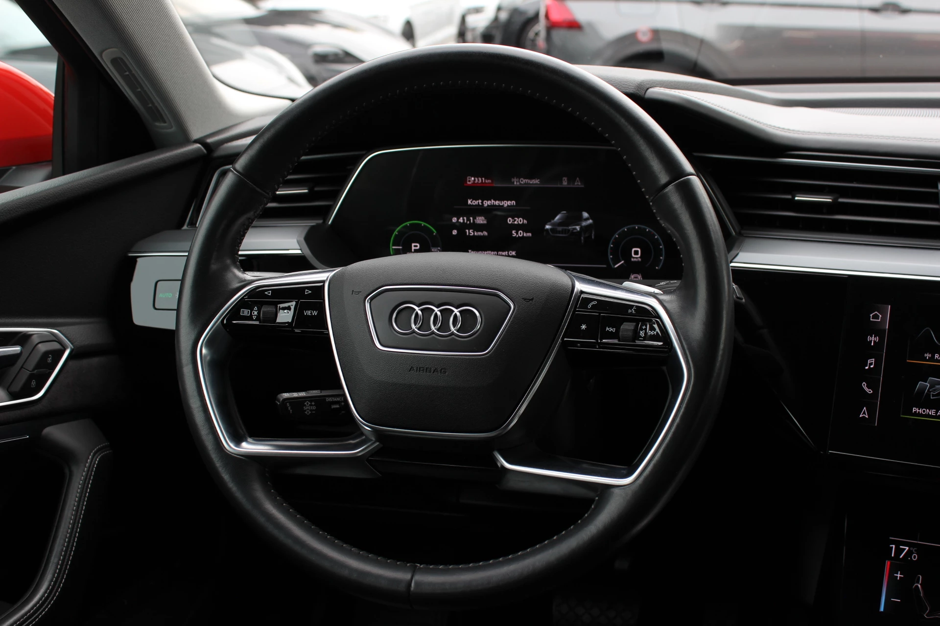 Hoofdafbeelding Audi e-tron