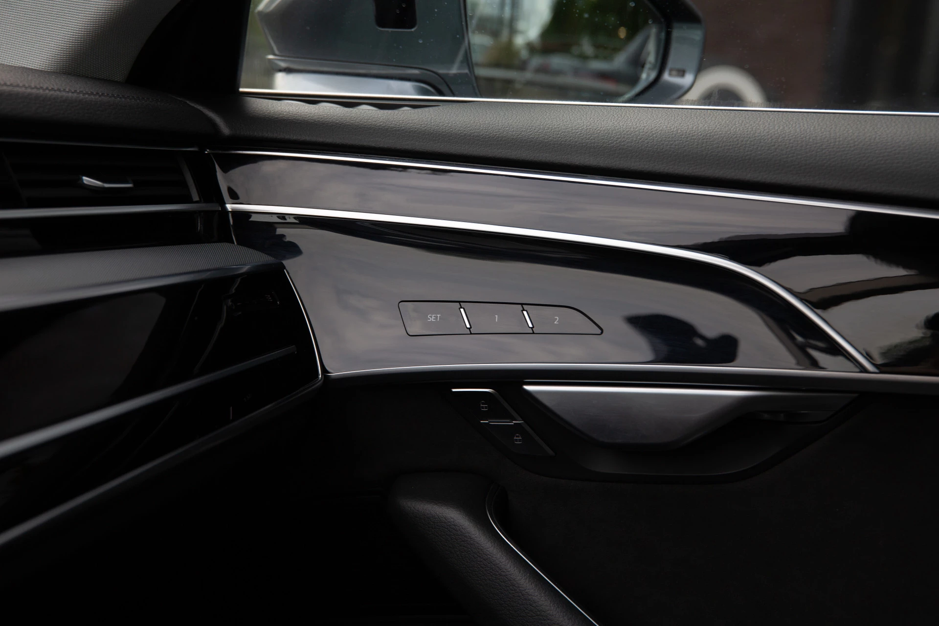 Hoofdafbeelding Audi A8