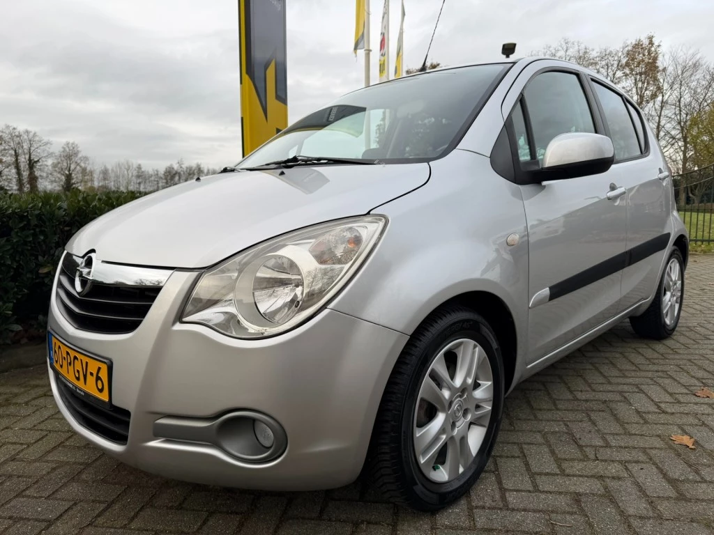 Hoofdafbeelding Opel Agila