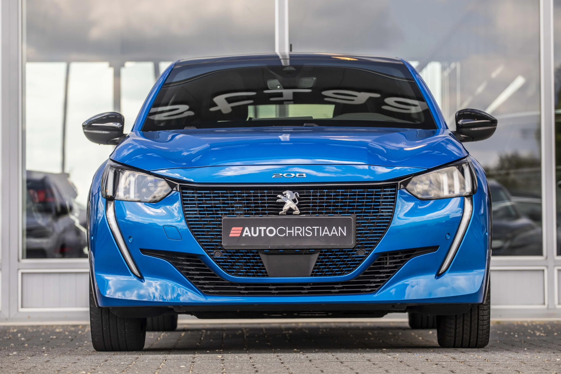 Hoofdafbeelding Peugeot e-208
