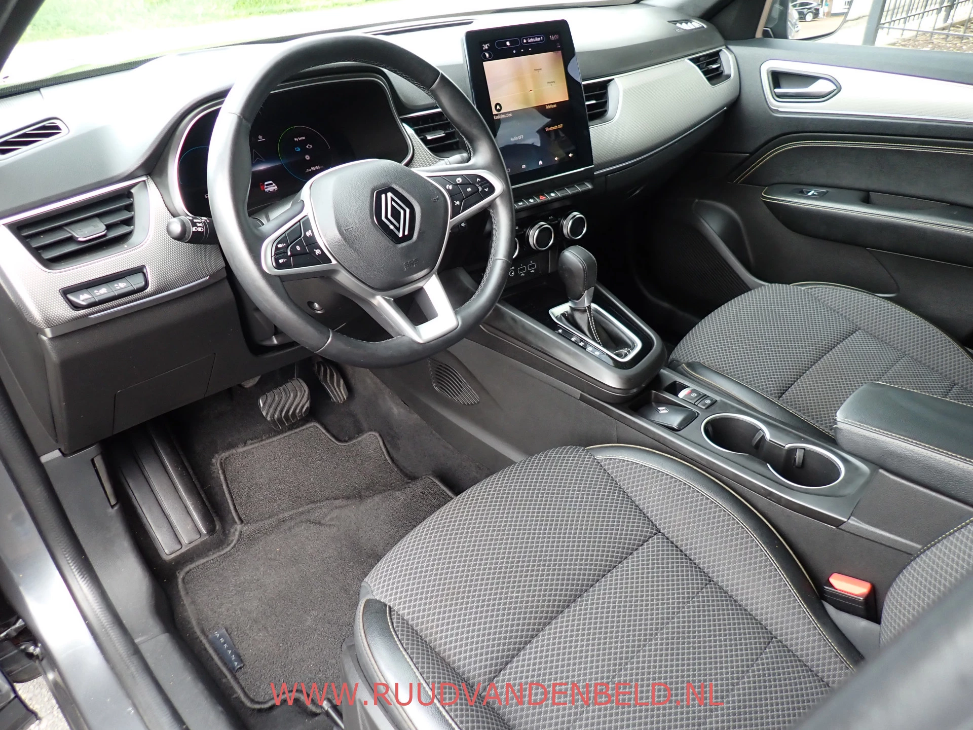 Hoofdafbeelding Renault Arkana