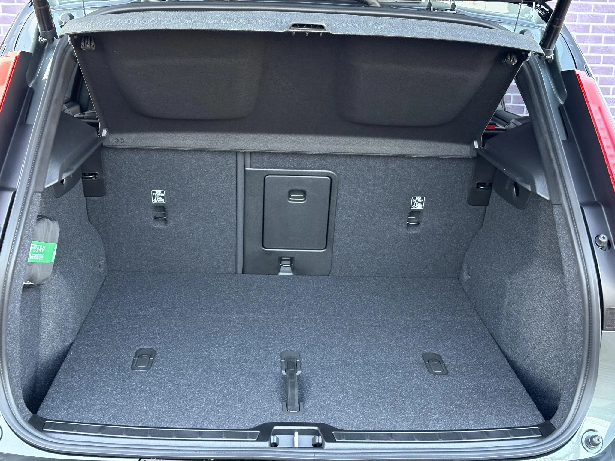 Hoofdafbeelding Volvo EX40