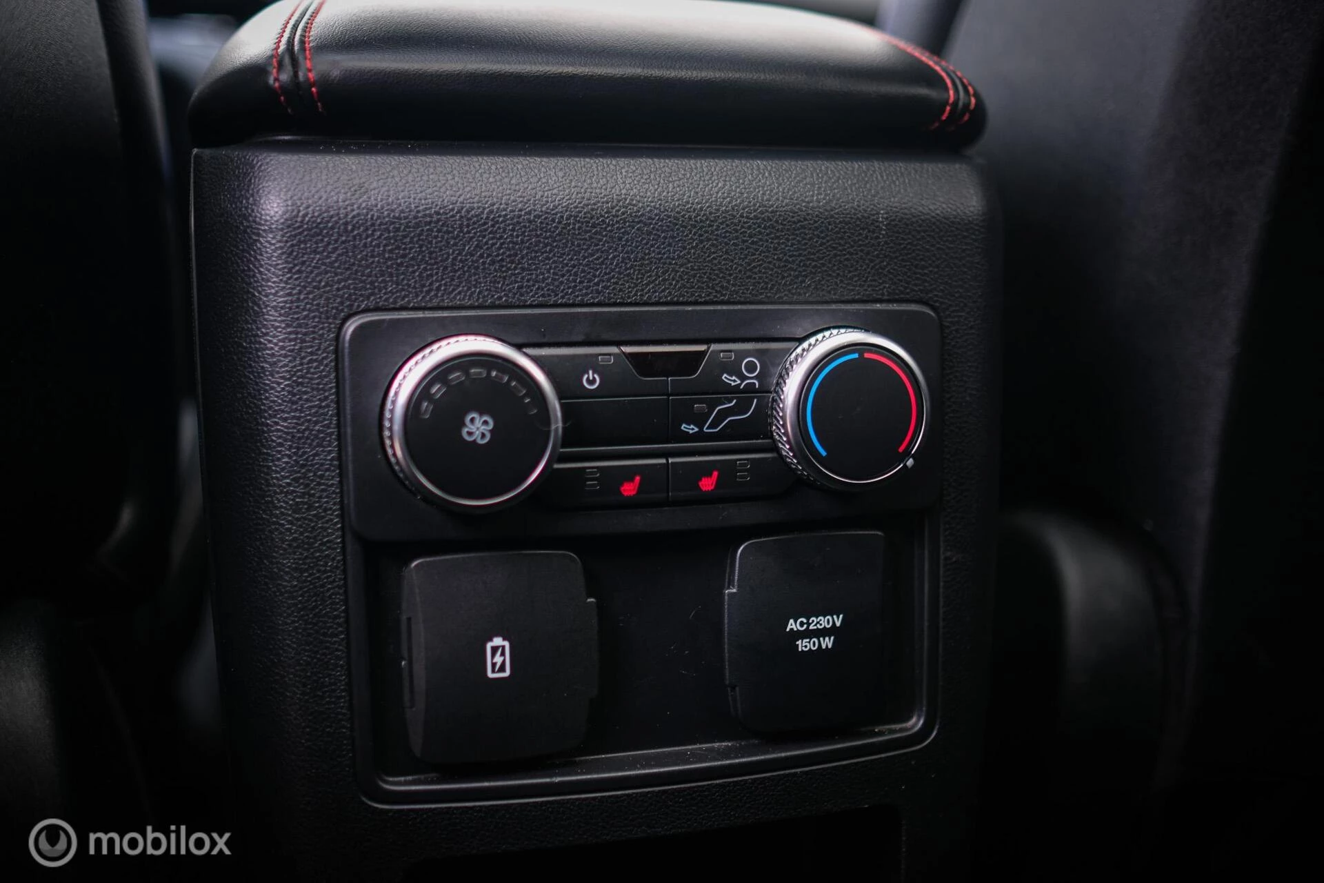 Hoofdafbeelding Ford Explorer