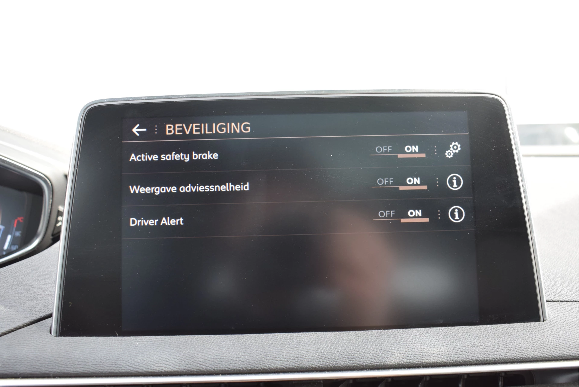 Hoofdafbeelding Peugeot 5008