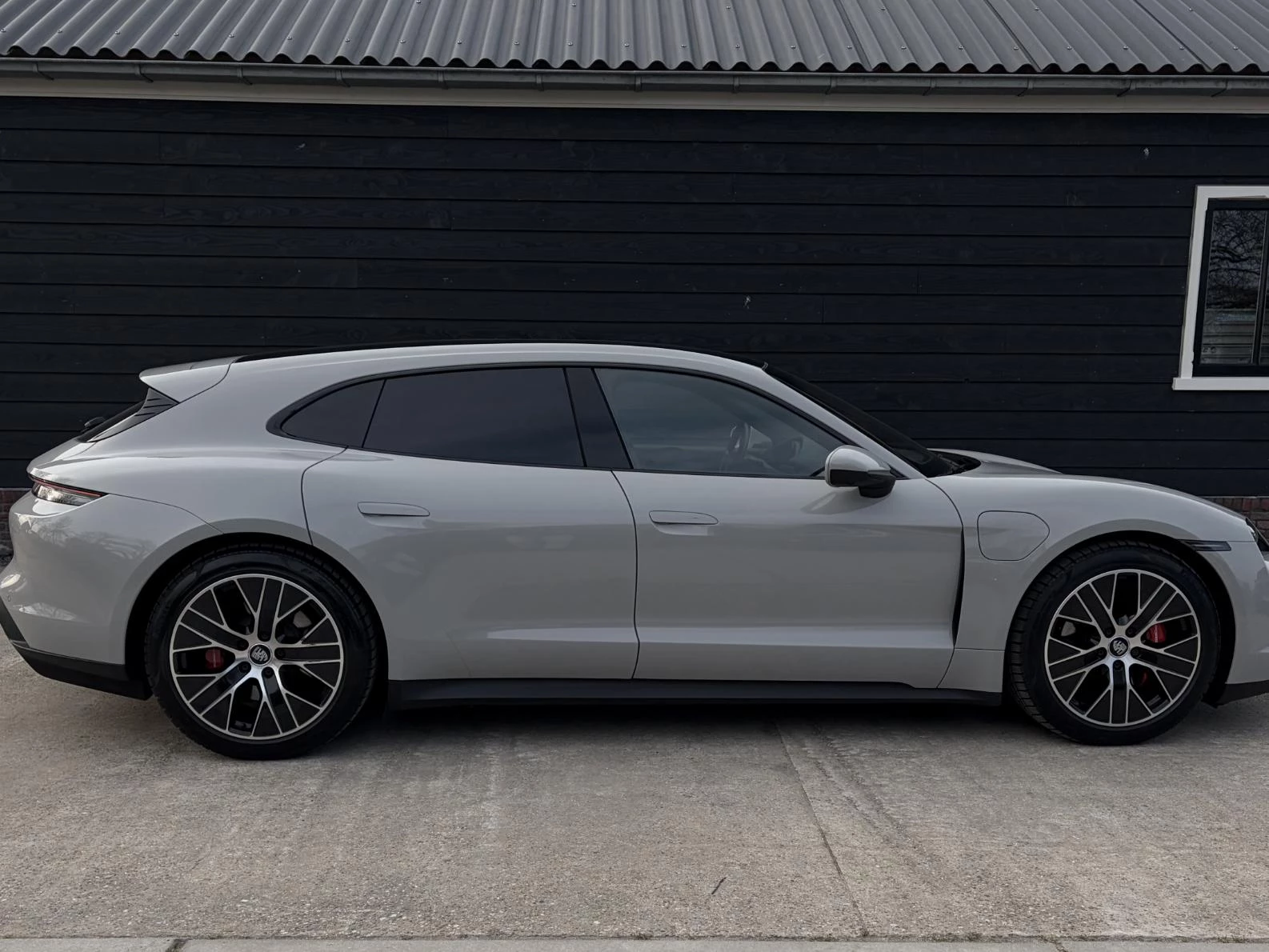 Hoofdafbeelding Porsche Taycan