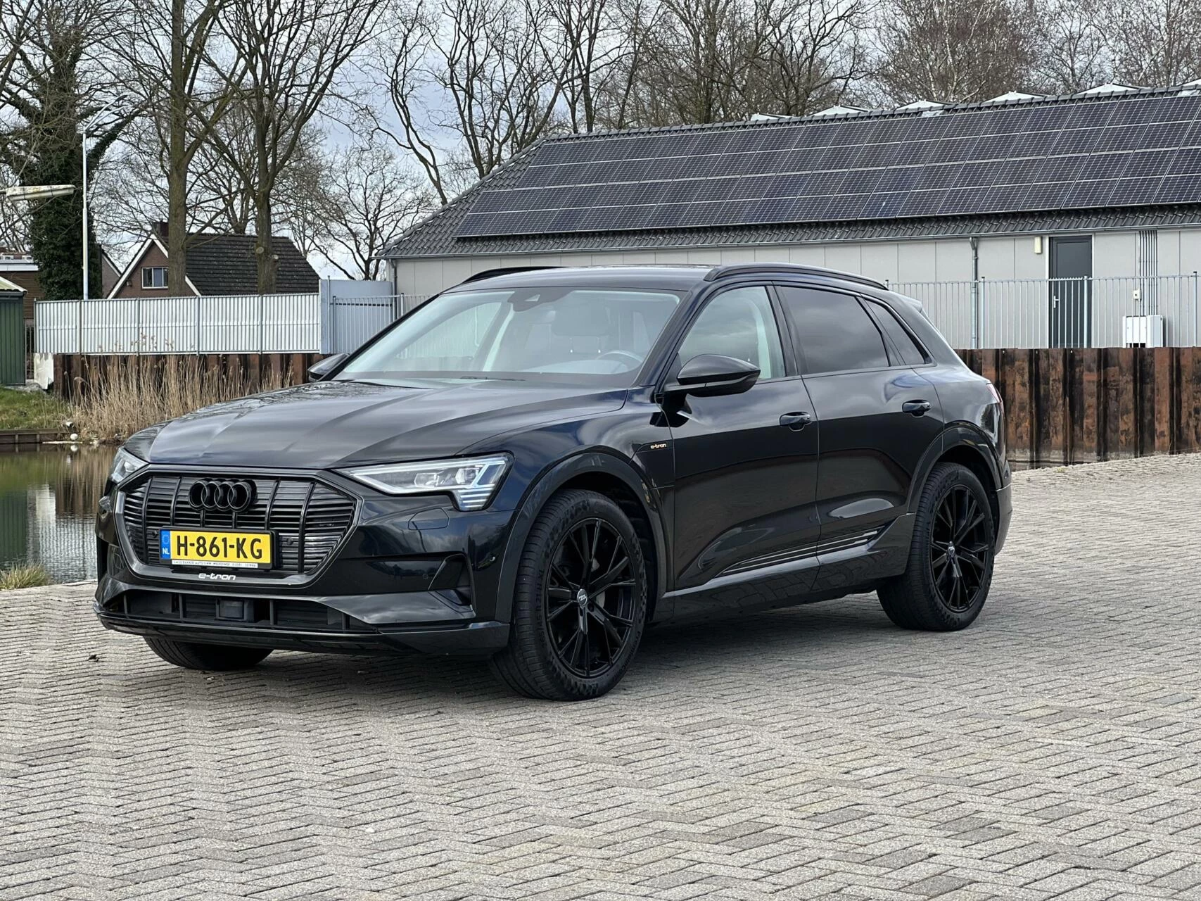 Hoofdafbeelding Audi e-tron