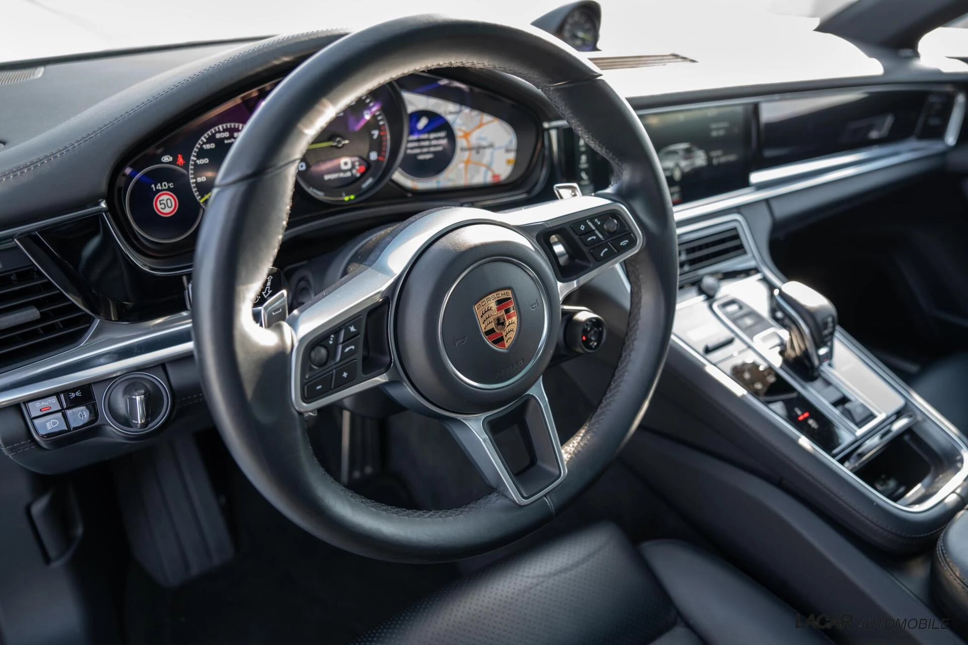 Hoofdafbeelding Porsche Panamera