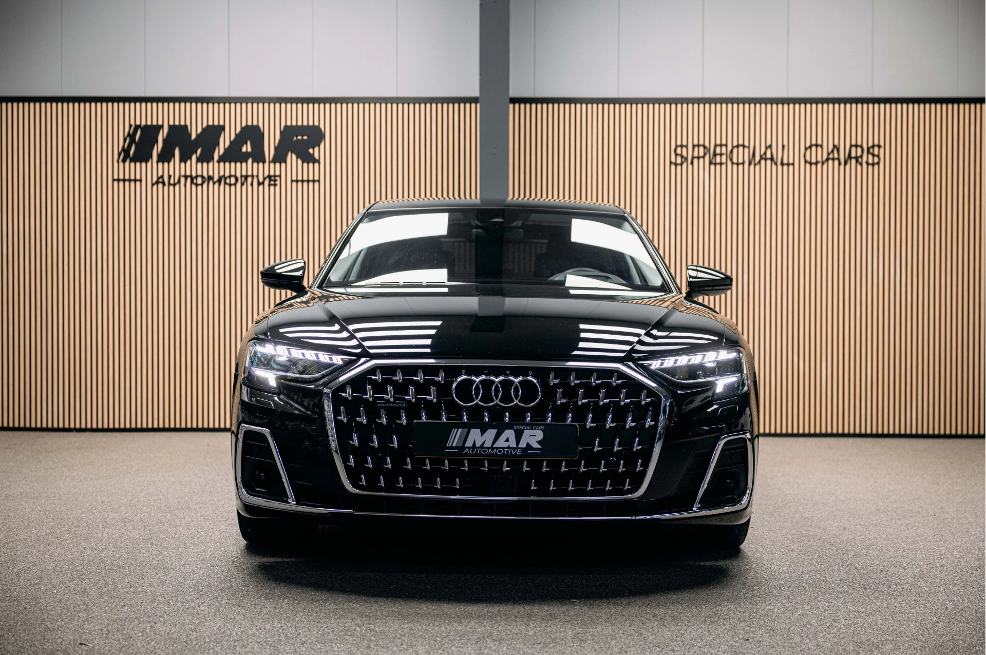 Hoofdafbeelding Audi A8