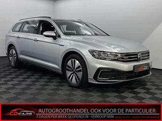 Hoofdafbeelding Volkswagen Passat Volkswagen Passat Variant 1.4 TSI PHEV GTE Business Navi, Clima, Winterpakket