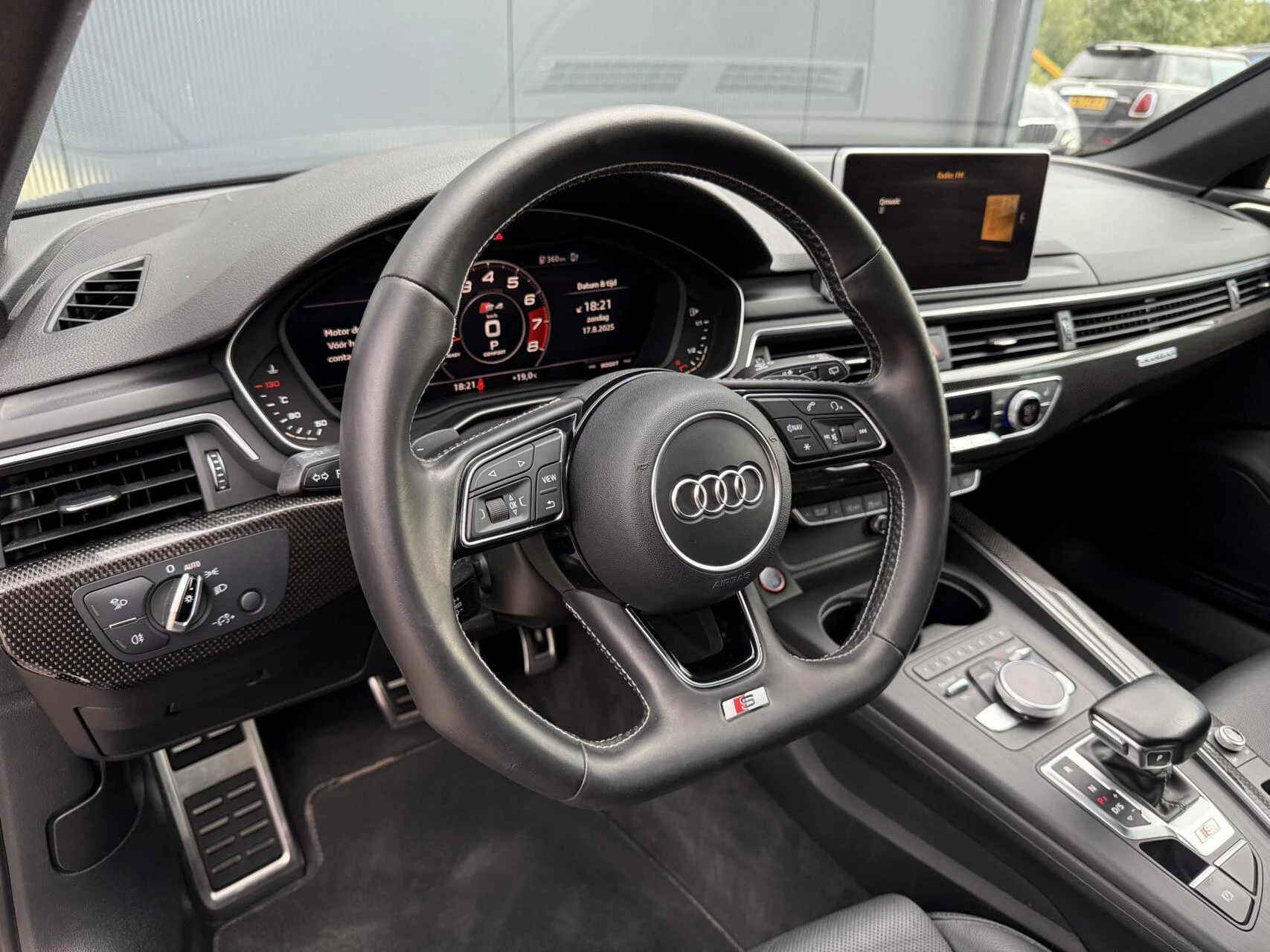 Hoofdafbeelding Audi S4
