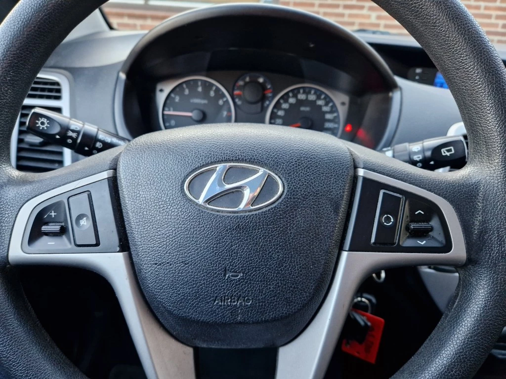 Hoofdafbeelding Hyundai i20