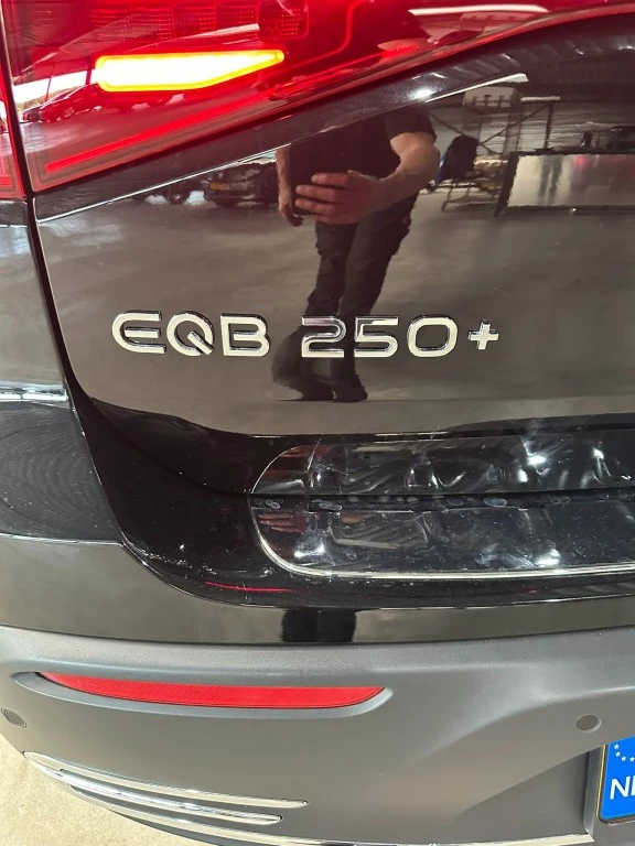 Hoofdafbeelding Mercedes-Benz EQB