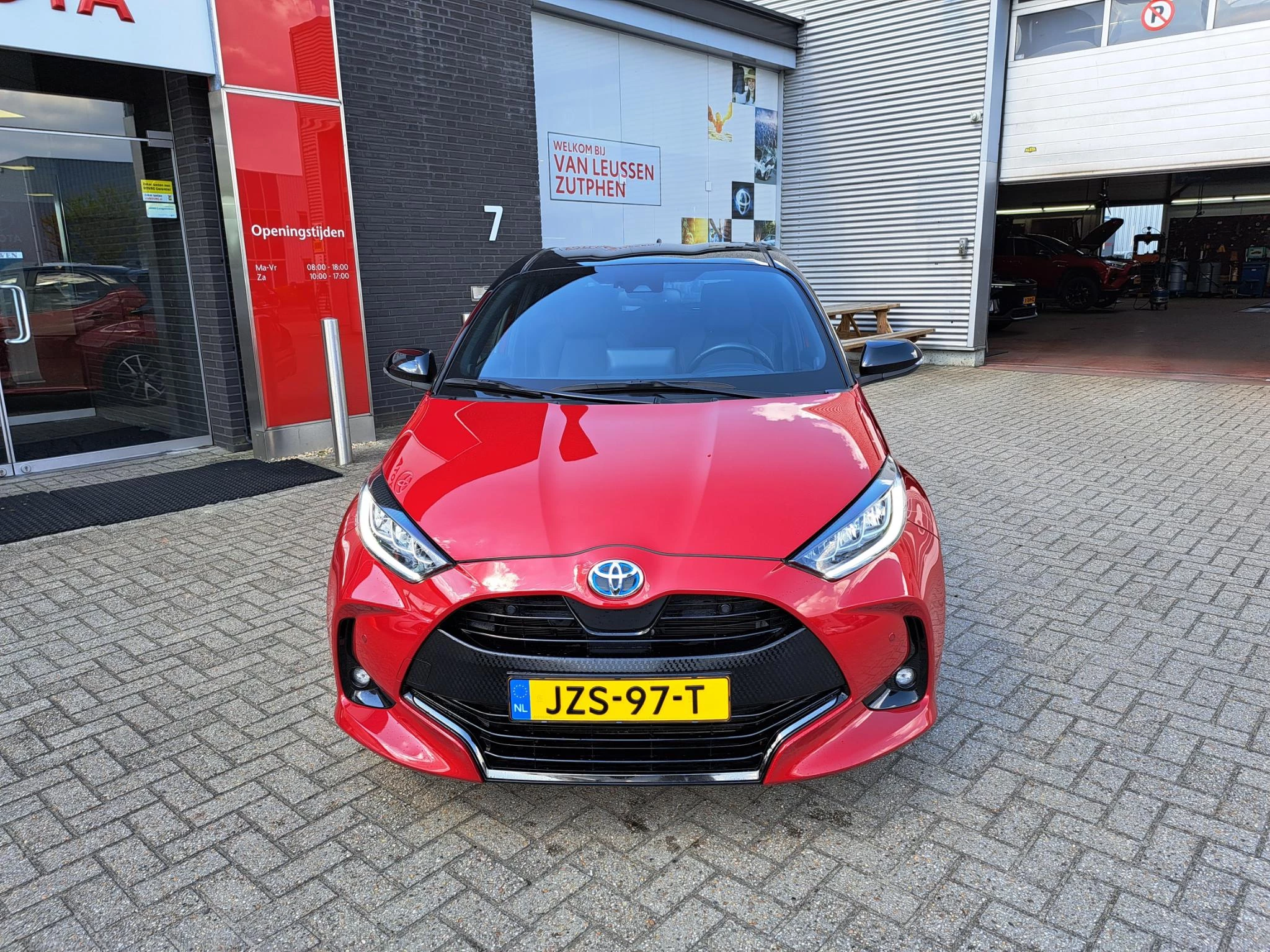 Hoofdafbeelding Toyota Yaris