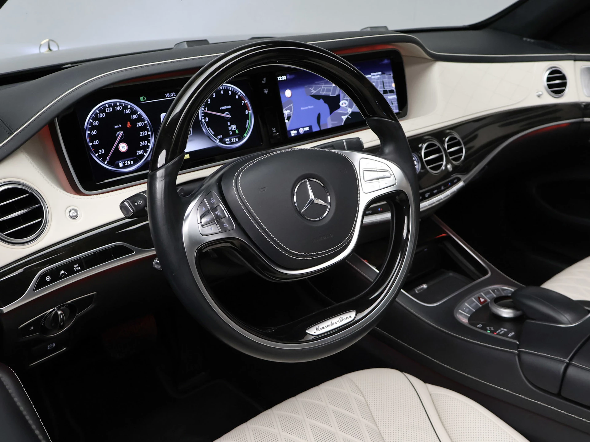 Hoofdafbeelding Mercedes-Benz S-Klasse