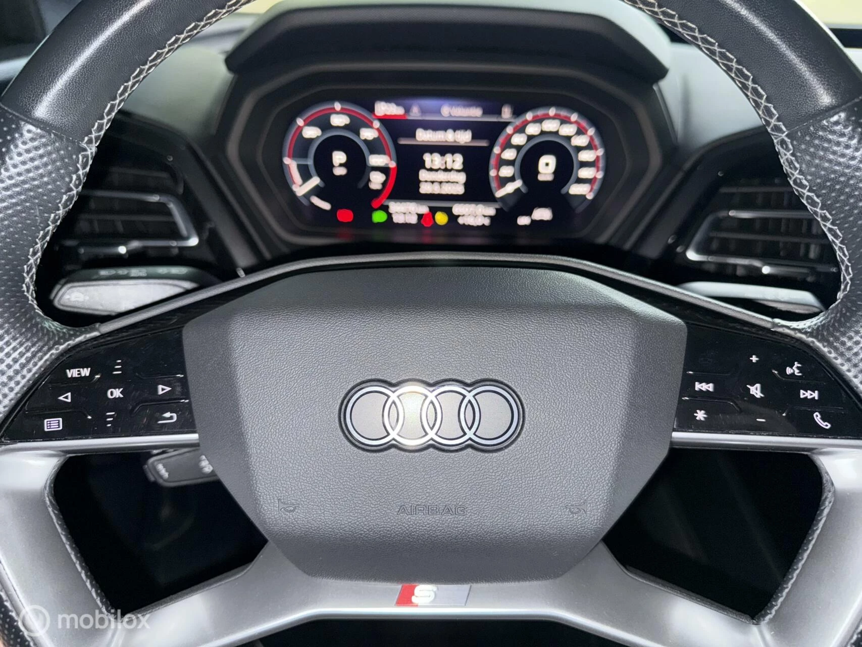 Hoofdafbeelding Audi Q4 e-tron