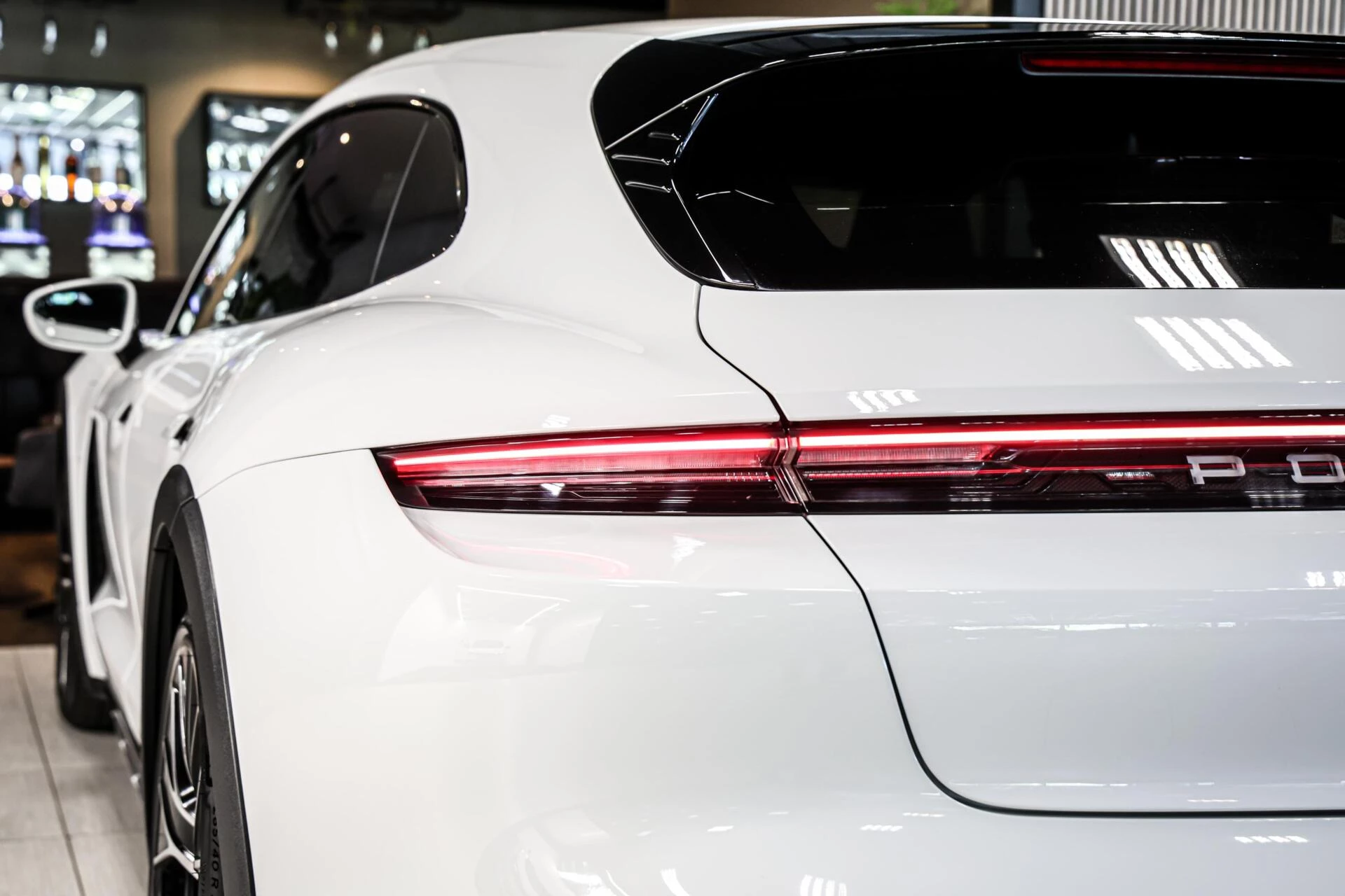 Hoofdafbeelding Porsche Taycan