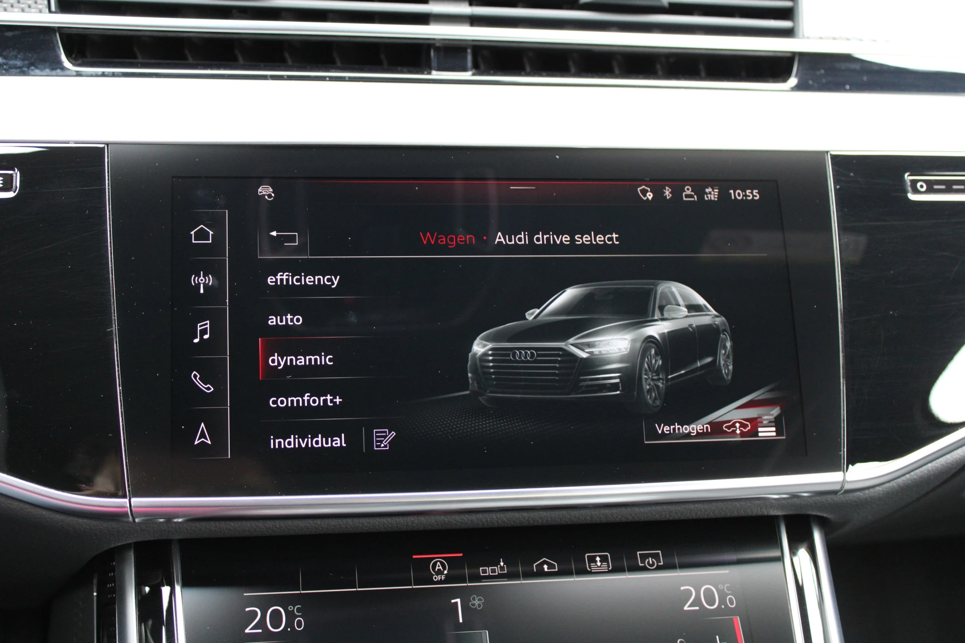 Hoofdafbeelding Audi S8