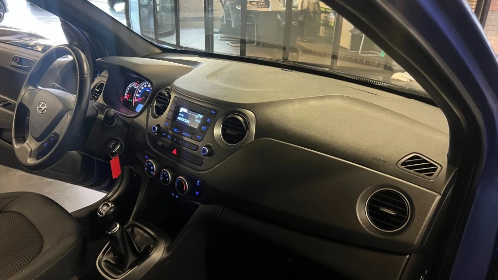 Hoofdafbeelding Hyundai i10