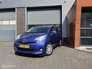 Hoofdafbeelding Toyota Verso-S Toyota Verso-S 1.3 VVT-i Aspiration Panorama!!