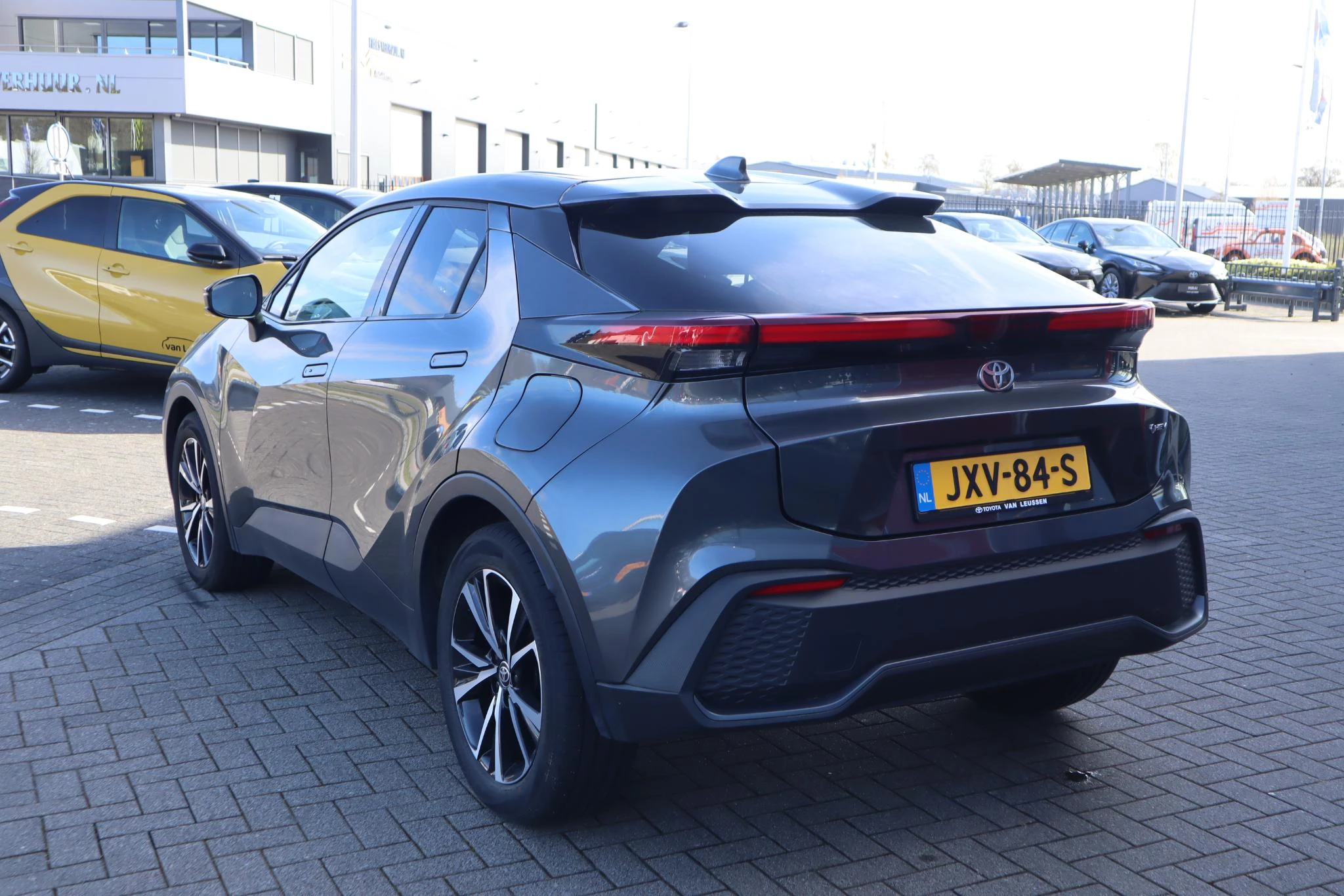 Hoofdafbeelding Toyota C-HR