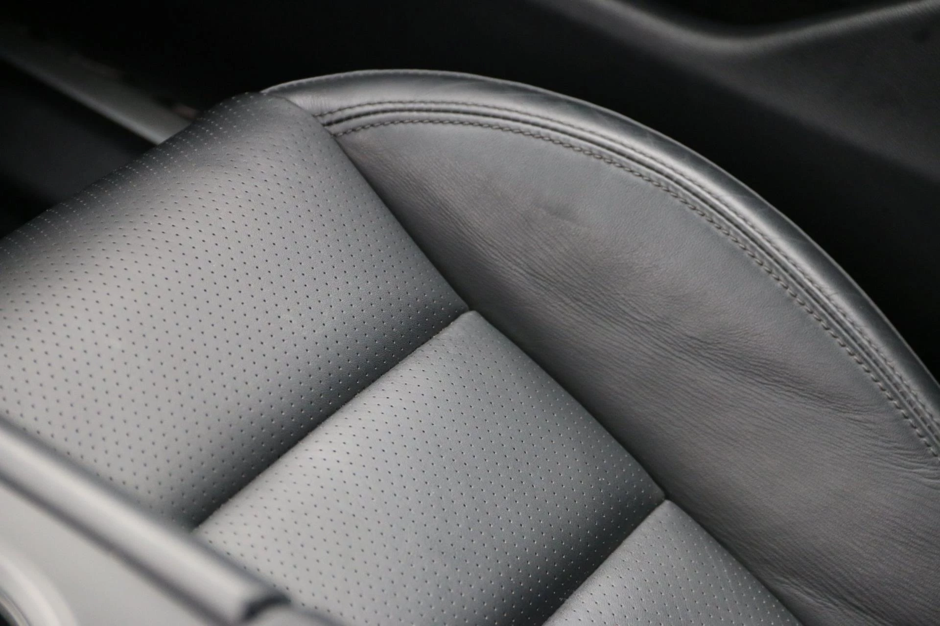 Hoofdafbeelding Porsche Taycan