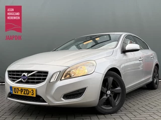 Hoofdafbeelding Volvo S60 Volvo S60 BWJ 2011 1.6 180 PK T4 Momentum AUTOMAAT / TREKHAAK / CRUISE / CLIMA / NAVI / PARKEERSENSOREN / LMV / BLUETOOTH