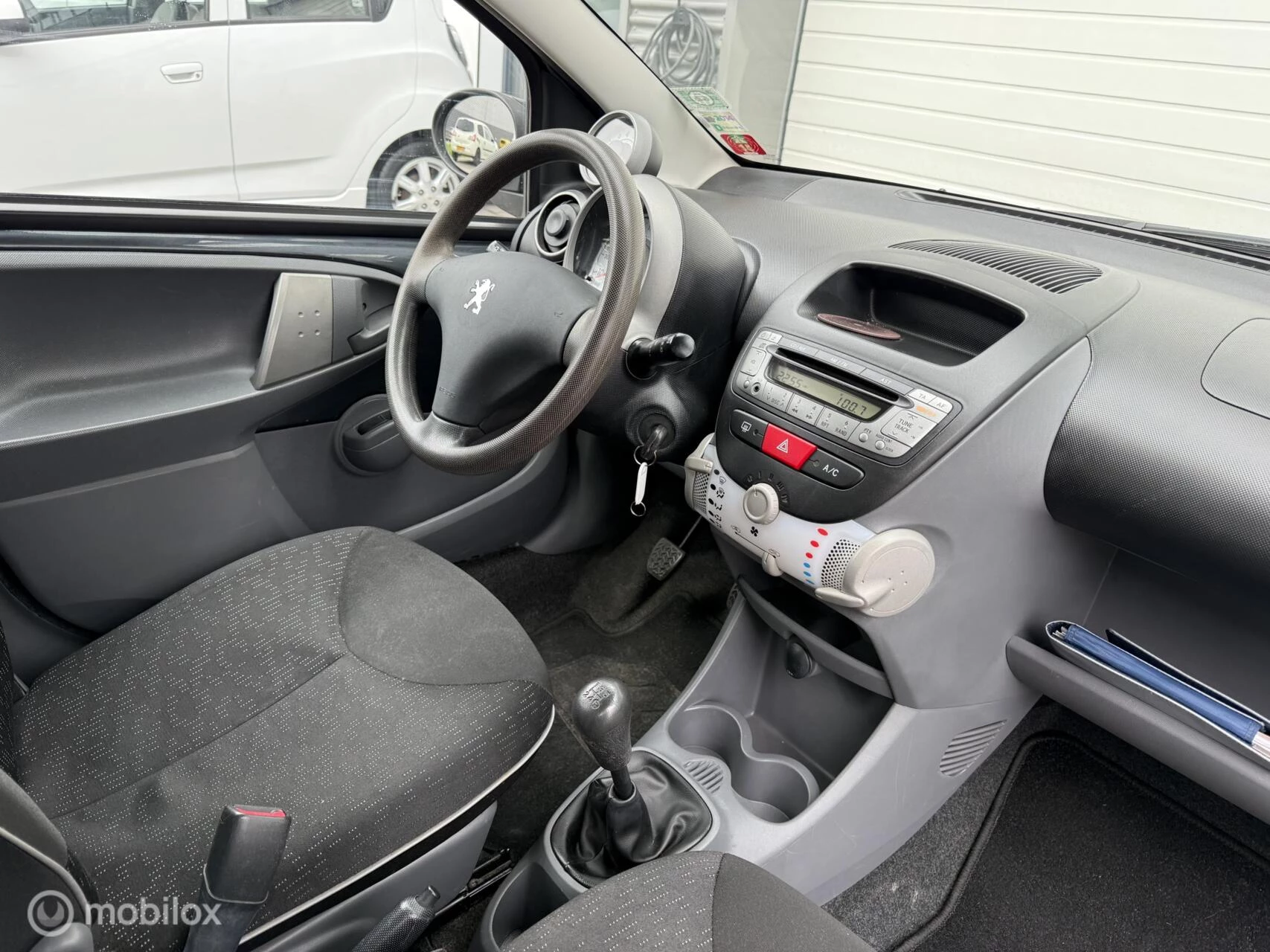 Hoofdafbeelding Peugeot 107