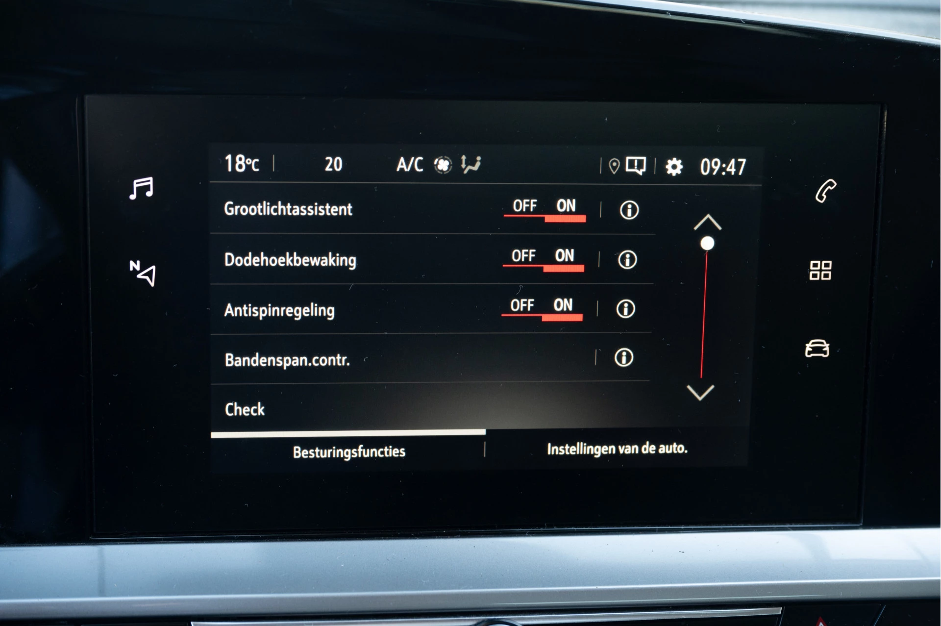 Hoofdafbeelding Opel Mokka-e