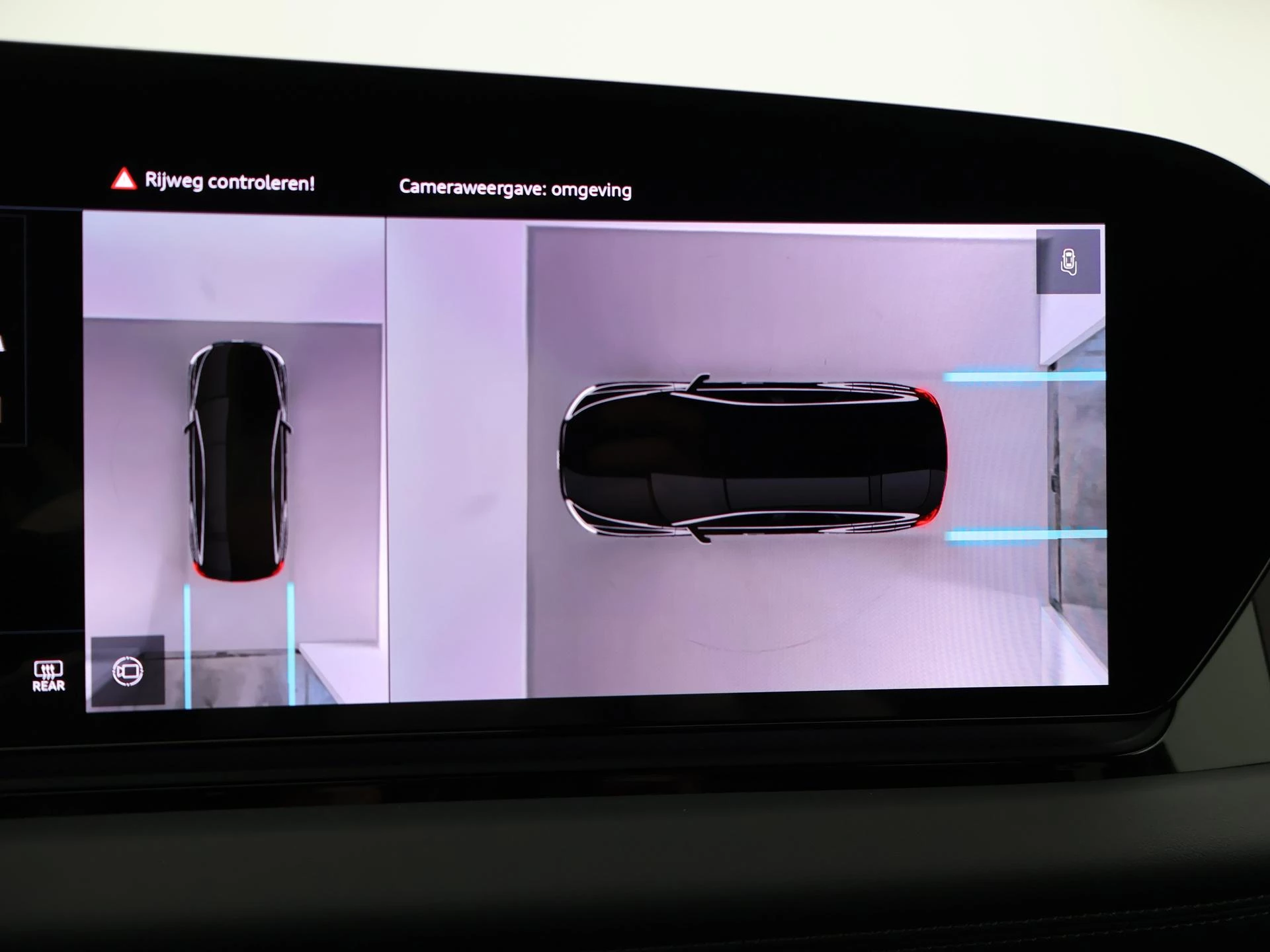 Hoofdafbeelding Audi A6 Avant e-tron