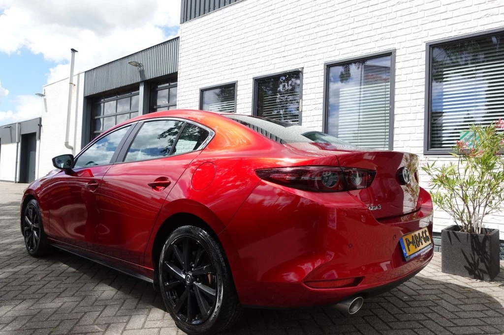 Hoofdafbeelding Mazda 3