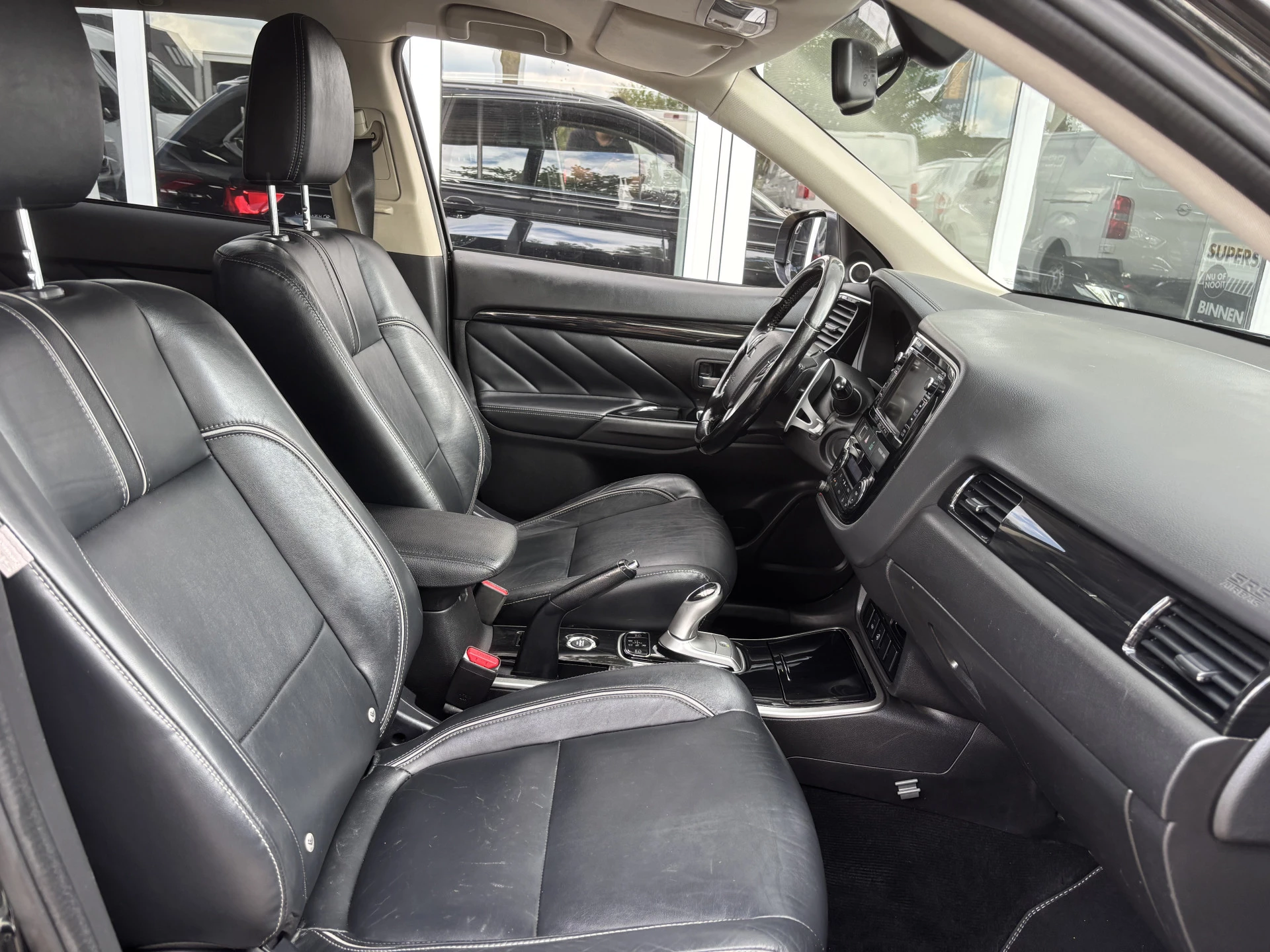 Hoofdafbeelding Mitsubishi Outlander