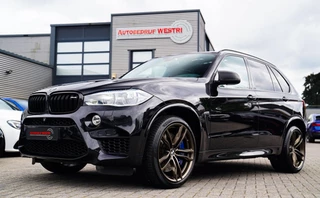 Hoofdafbeelding BMW X5 BMW X5 M | Carbon | ABC Sport uitlaat | 100% Dealer onderhouden | Origineel Nederlands | 360 cam | Head up Display | TV Achterin |