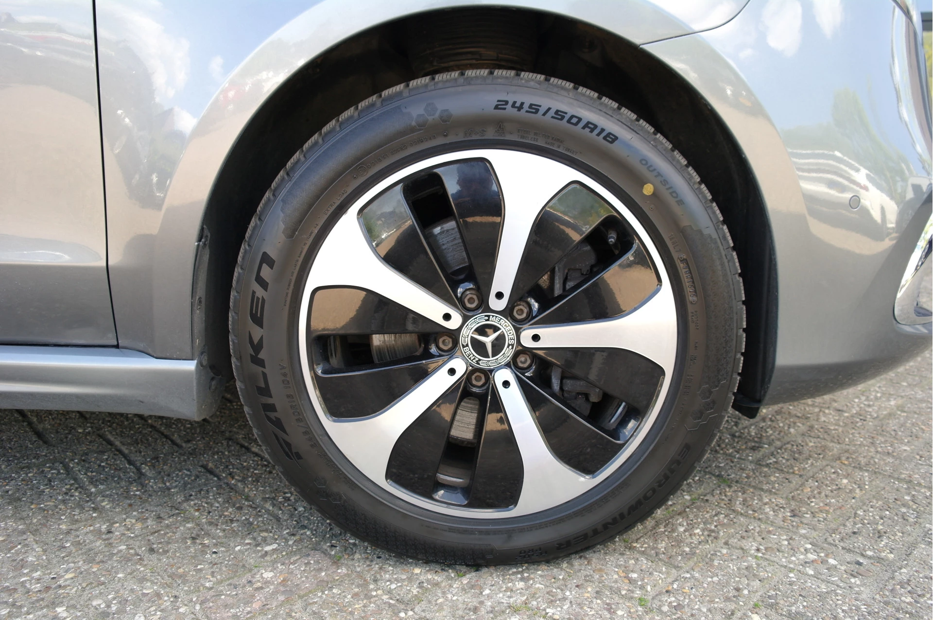 Hoofdafbeelding Mercedes-Benz EQV