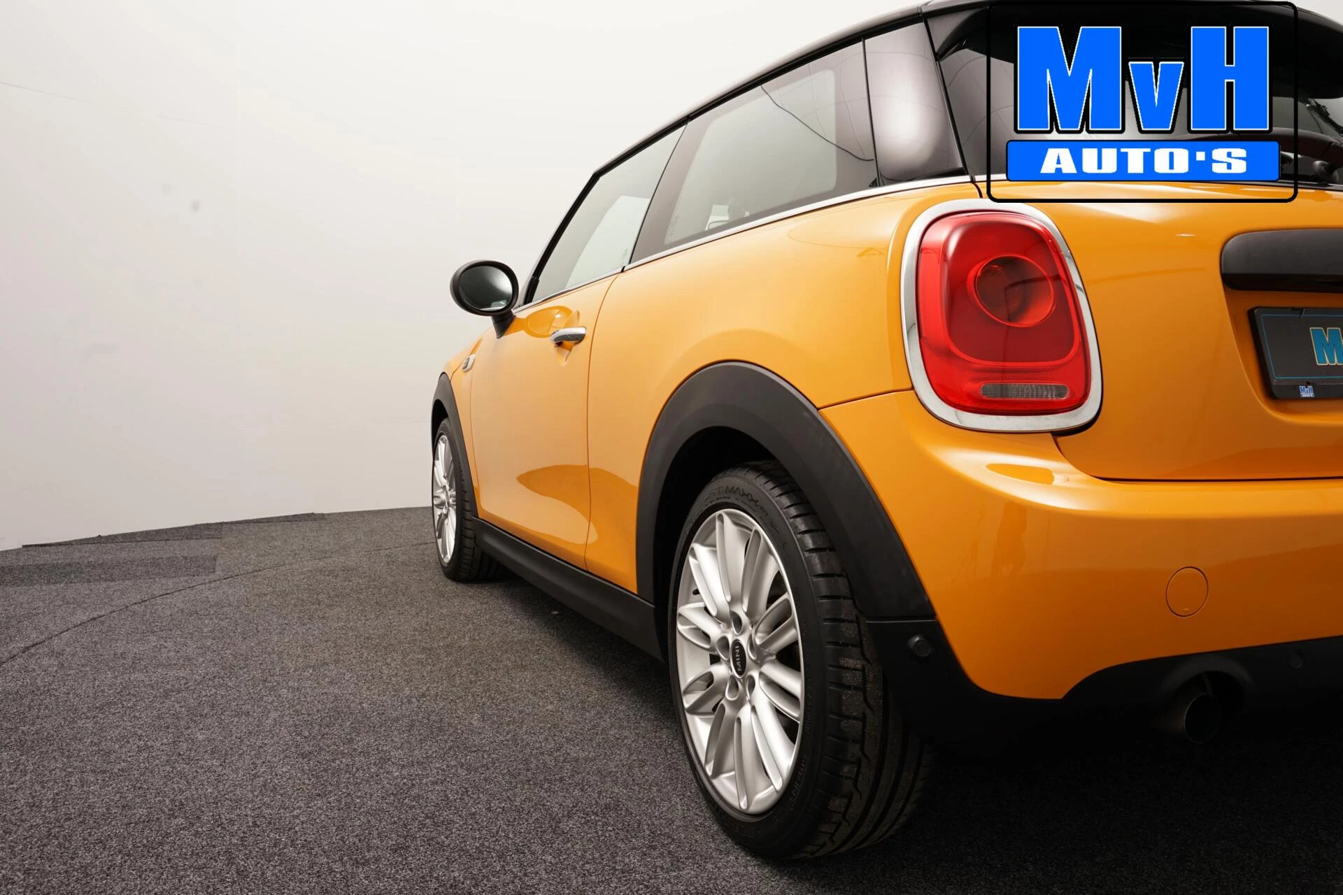 Hoofdafbeelding MINI One