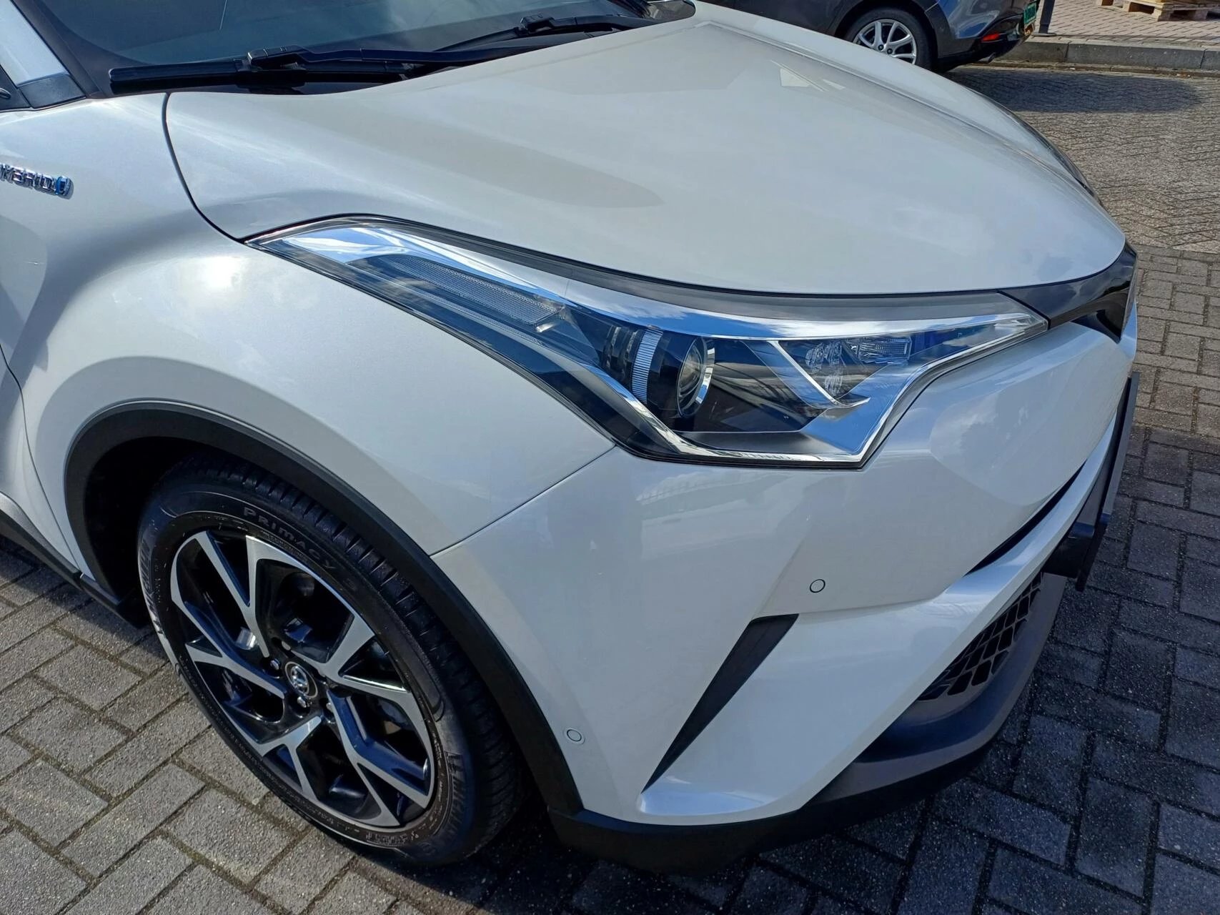 Hoofdafbeelding Toyota C-HR