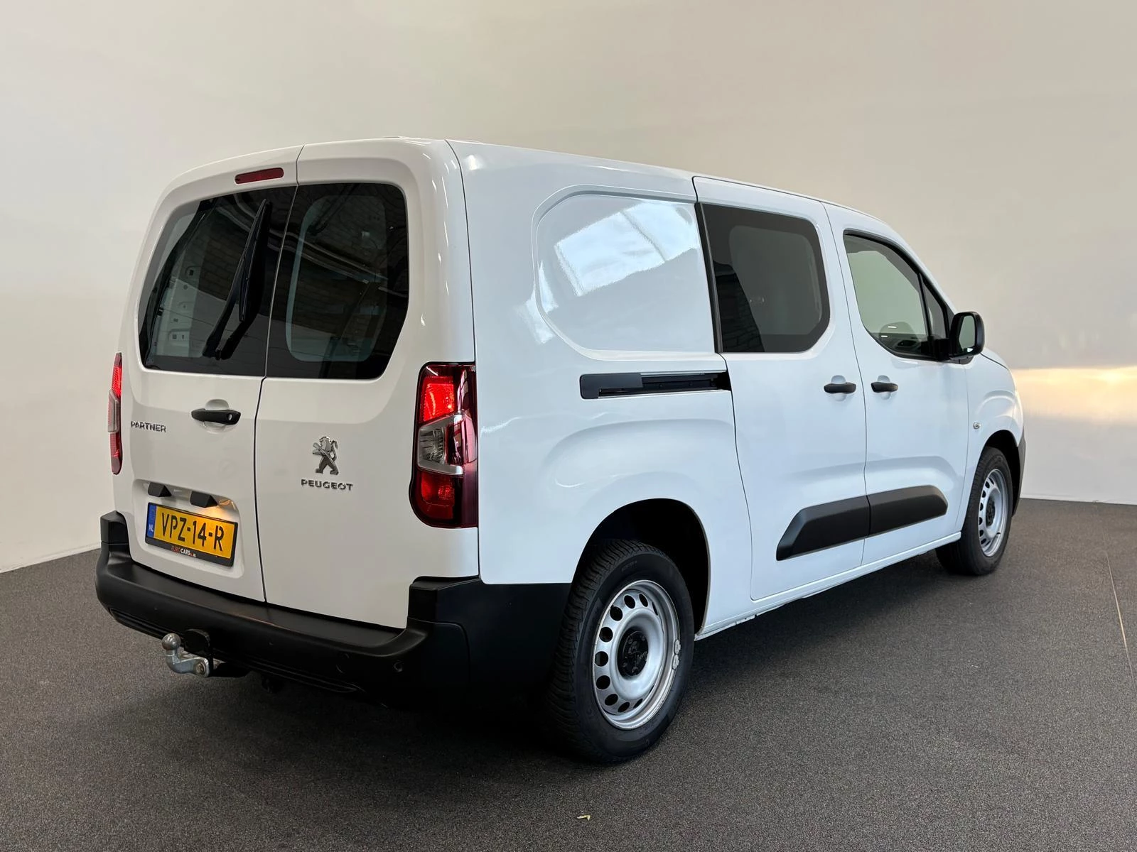 Hoofdafbeelding Peugeot Partner