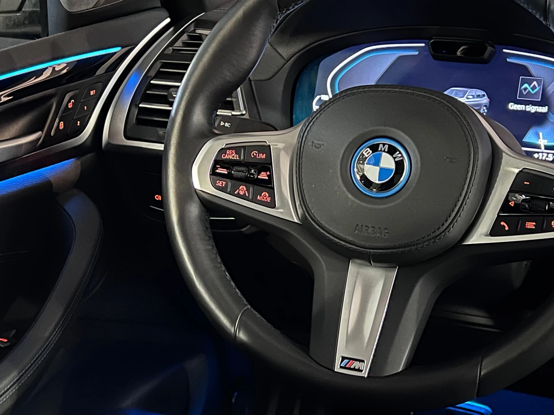 Hoofdafbeelding BMW iX3