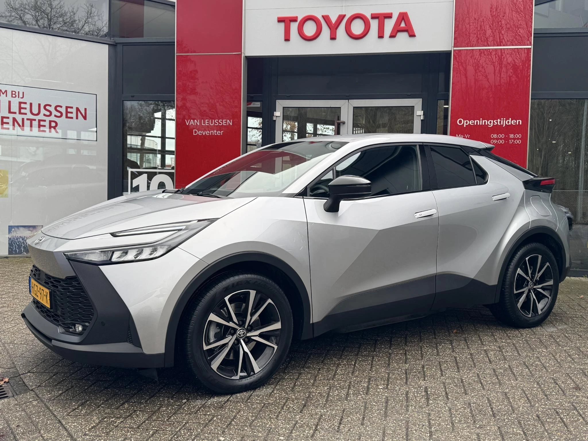 Hoofdafbeelding Toyota C-HR