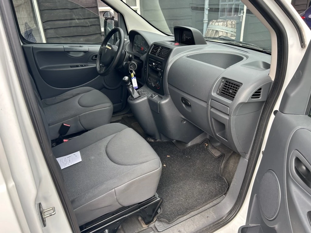Hoofdafbeelding Peugeot Expert