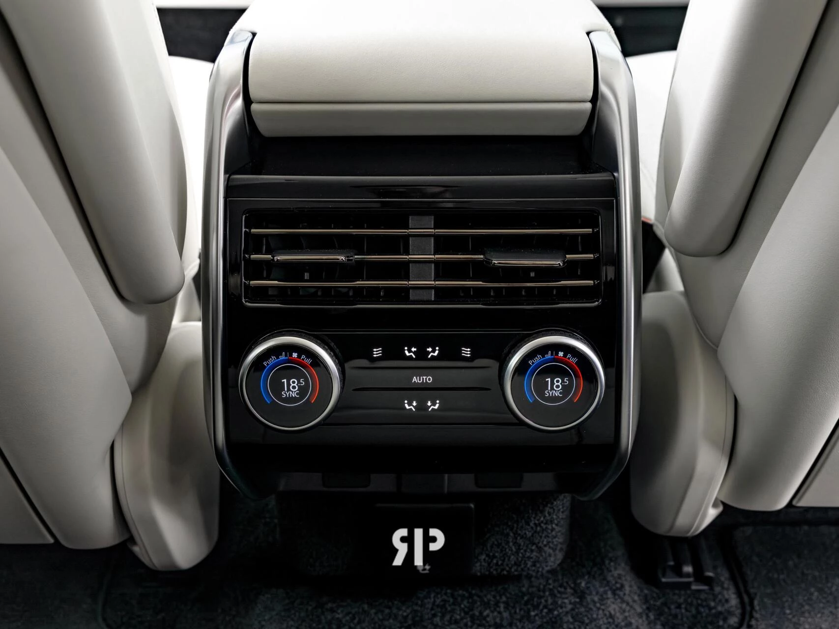 Hoofdafbeelding Land Rover Range Rover