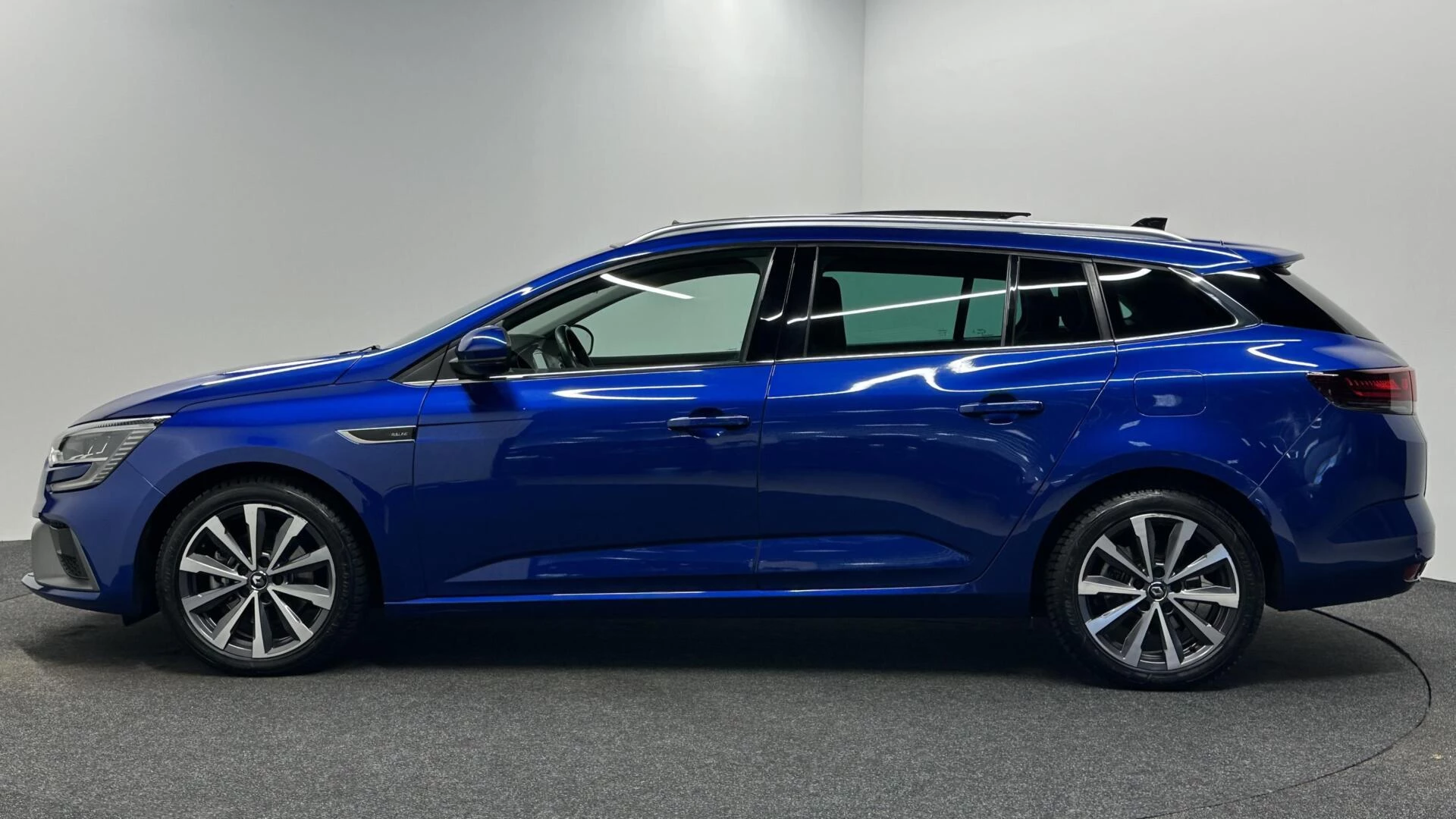 Hoofdafbeelding Renault Megane E-Tech