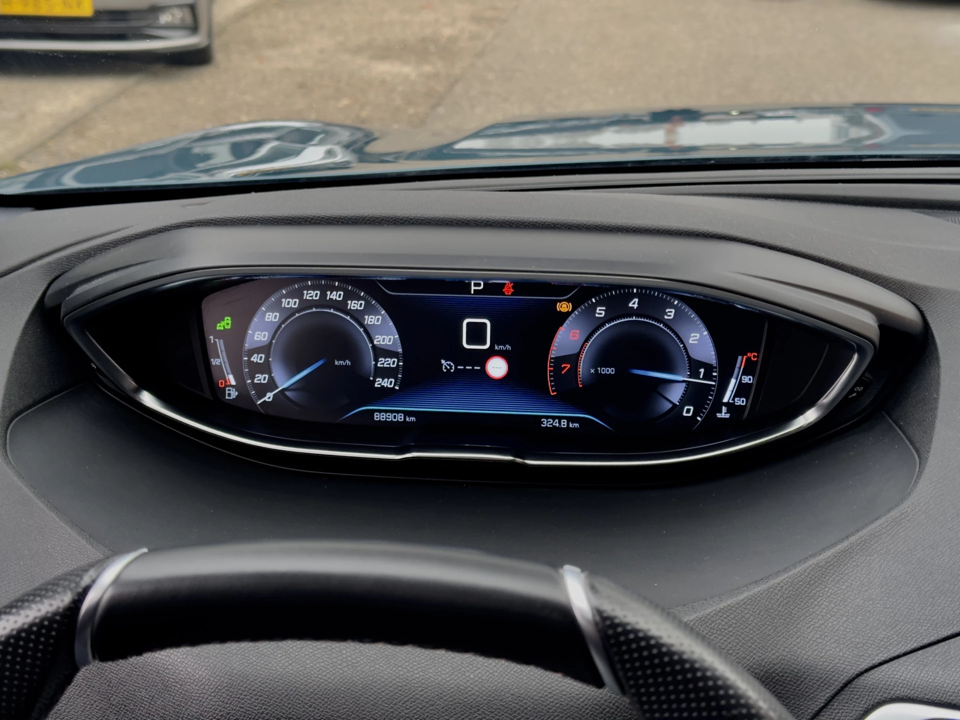 Hoofdafbeelding Peugeot 5008