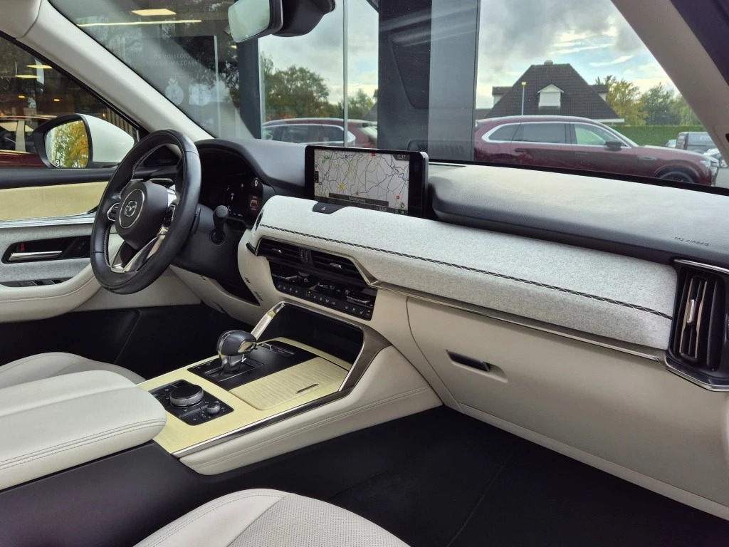 Hoofdafbeelding Mazda CX-60